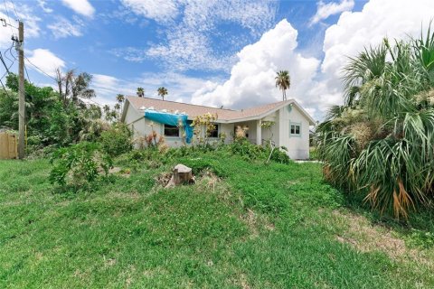 House in Saint Petersburg, Florida 3 bedrooms, 116.31 sq.m. № 1793133 - photo 29