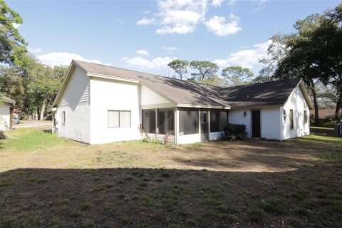 House in Altamonte Springs, Florida 4 bedrooms, 189.33 sq.m. № 2096583 - photo 27