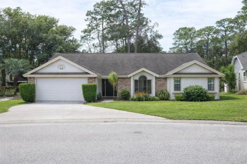 Casa en Altamonte Springs, Florida 4 dormitorios, 189.33 m2 № 2096583