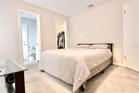 House in Altamonte Springs, Florida 4 bedrooms, 189.33 sq.m. № 2096583 - photo 21