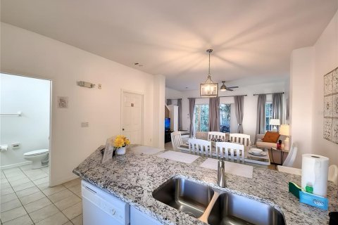 Adosado en venta en Kissimmee, Florida, 3 dormitorios, 119.94 m2 № 2227116 - foto 9