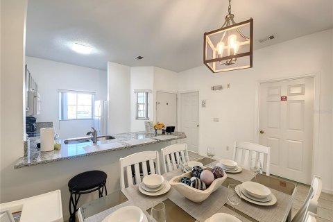 Adosado en venta en Kissimmee, Florida, 3 dormitorios, 119.94 m2 № 2227116 - foto 17