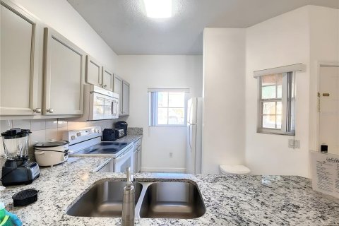 Adosado en venta en Kissimmee, Florida, 3 dormitorios, 119.94 m2 № 2227116 - foto 13