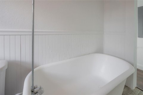 Immobilier commercial à vendre à Tampa, Floride: 3 chambres, 124.3 m2 № 2284182 - photo 14