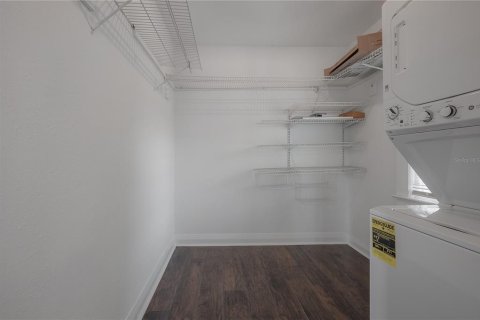 Immobilier commercial à vendre à Tampa, Floride: 3 chambres, 124.3 m2 № 2284182 - photo 17