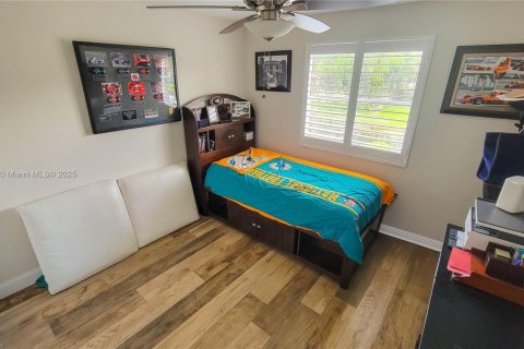 House in Plantation, Florida 3 bedrooms, 136.85 sq.m. № 1776251 - photo 21