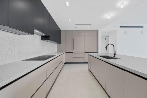 Copropriété à vendre à Fort Lauderdale, Floride: 3 chambres, 271.09 m2 № 2174317 - photo 13