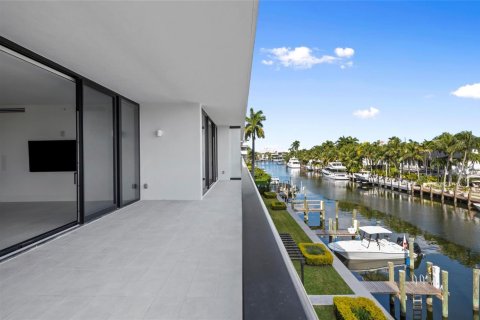 Copropriété à vendre à Fort Lauderdale, Floride: 3 chambres, 271.09 m2 № 2174317 - photo 19