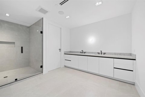 Copropriété à vendre à Fort Lauderdale, Floride: 3 chambres, 271.09 m2 № 2174317 - photo 20