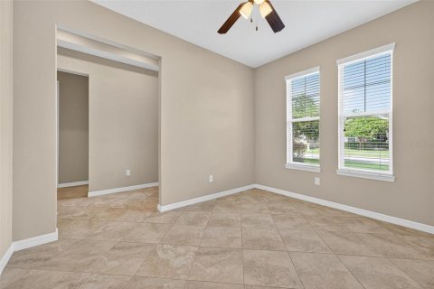 House in OCALA PRESERVE in Ocala, Florida 3 bedrooms, 217.48 sq.m. № 1906219 - photo 8