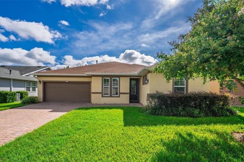 House in OCALA PRESERVE in Ocala, Florida 3 bedrooms, 217.48 sq.m. № 1906219 - photo 2
