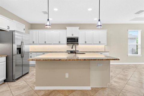 House in OCALA PRESERVE in Ocala, Florida 3 bedrooms, 217.48 sq.m. № 1906219 - photo 17