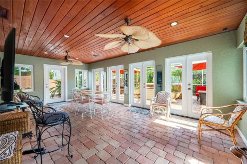 Villa ou maison à vendre à Tampa, Floride: 3 chambres, 244.43 m2 № 2094533 - photo 29