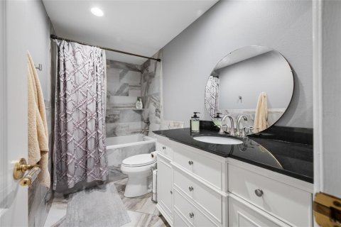 Villa ou maison à vendre à Tampa, Floride: 3 chambres, 244.43 m2 № 2094533 - photo 28