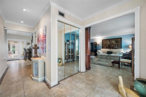 Villa ou maison à vendre à Tampa, Floride: 3 chambres, 244.43 m2 № 2094533 - photo 3