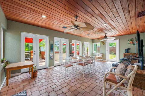 Villa ou maison à vendre à Tampa, Floride: 3 chambres, 244.43 m2 № 2094533 - photo 30