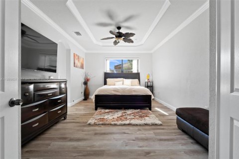 Adosado en venta en Cutler Bay, Florida, 4 dormitorios, 204.48 m2 № 1975039 - foto 18