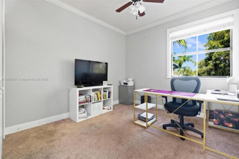 Adosado en venta en Cutler Bay, Florida, 4 dormitorios, 204.48 m2 № 1975039 - foto 30