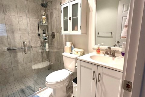 Condominio en venta en Hollywood, Florida, 2 dormitorios, 89.93 m2 № 1811632 - foto 21