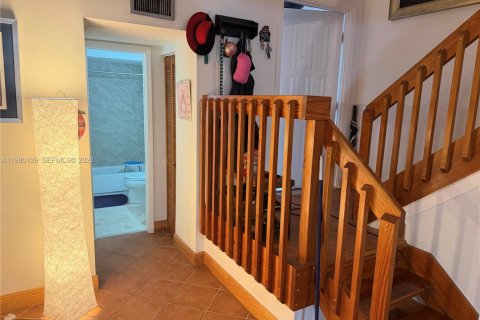 Купить таунхаус в Майами, Флорида 3 спальни, 144.93м2, № 2043713 - фото 27