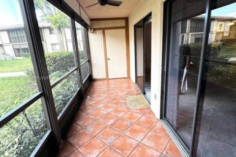 Condominio en venta en Tamarac, Florida, 3 dormitorios, 108.05 m2 № 1984116 - foto 24