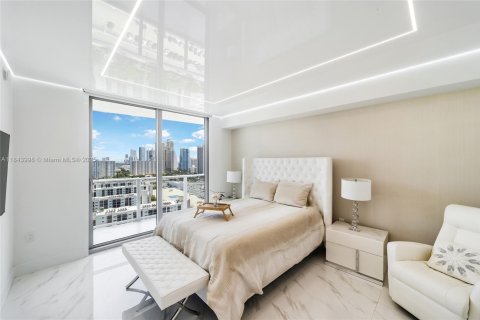 Copropriété à vendre à Sunny Isles Beach, Floride: 2 chambres, 141.58 m2 № 1980103 - photo 27