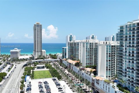 Copropriété à vendre à Sunny Isles Beach, Floride: 2 chambres, 141.58 m2 № 1980103 - photo 18