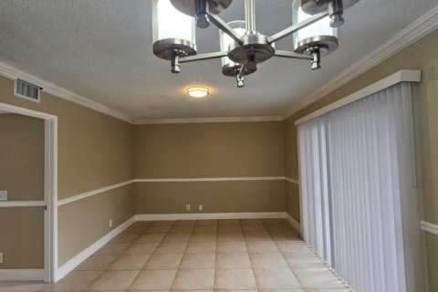 Condo à West Palm Beach, Floride, 2 chambres  № 2390064