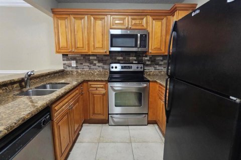 Copropriété à louer à West Palm Beach, Floride: 2 chambres, 83.98 m2 № 2390064 - photo 4
