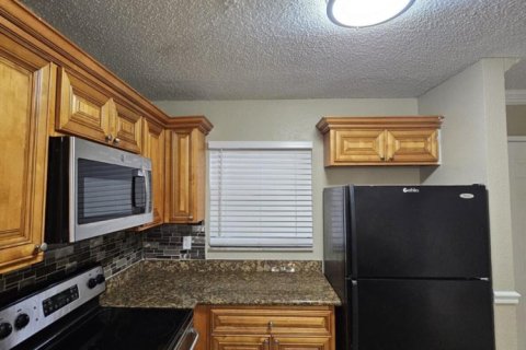 Copropriété à louer à West Palm Beach, Floride: 2 chambres, 83.98 m2 № 2390064 - photo 6