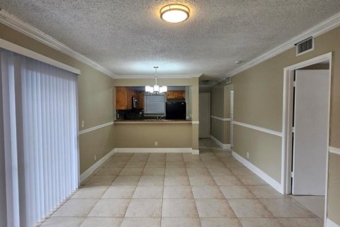 Copropriété à louer à West Palm Beach, Floride: 2 chambres, 83.98 m2 № 2390064 - photo 7