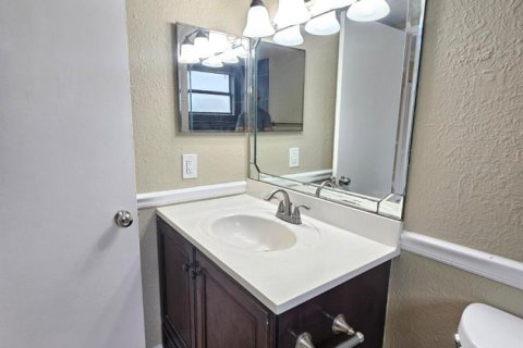 Copropriété à louer à West Palm Beach, Floride: 2 chambres, 83.98 m2 № 2390064 - photo 19