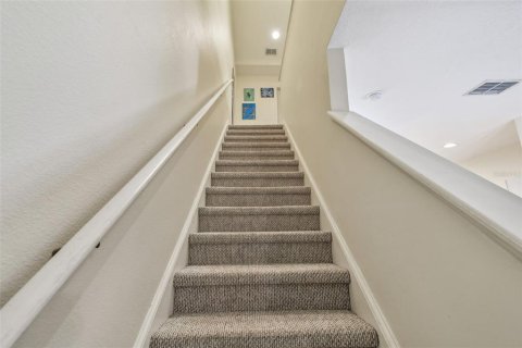 Купить таунхаус в Мадейра - Бич, Флорида 8 комнат, 123.75м2, № 1677796 - фото 16