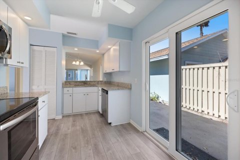 Casa en alquiler en Venice, Florida, 3 dormitorios, 105.26 m2 № 2106651 - foto 7