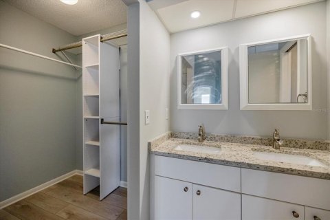 Casa en alquiler en Venice, Florida, 3 dormitorios, 105.26 m2 № 2106651 - foto 17