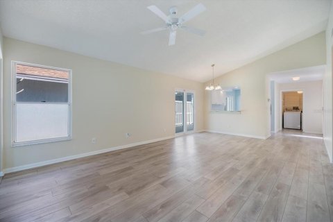 Casa en alquiler en Venice, Florida, 3 dormitorios, 105.26 m2 № 2106651 - foto 12