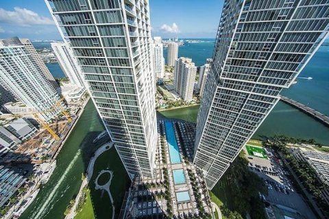 Condominio en venta en Miami, Florida, 2 dormitorios, 128.76 m2 № 1964686 - foto 21