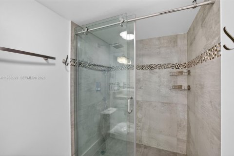 Copropriété à louer à North Miami Beach, Floride: 2 chambres, 112.69 m2 № 2009966 - photo 29