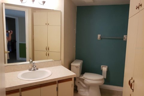 Condominio en alquiler en Port Charlotte, Florida, 2 dormitorios, 83.61 m2 № 2218433 - foto 11