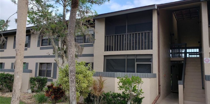 Condominio en Port Charlotte, Florida, 2 dormitorios  № 2218433