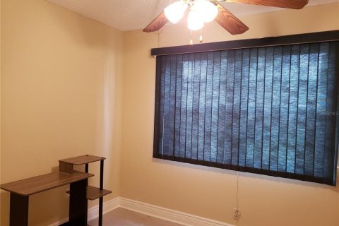 Condominio en alquiler en Port Charlotte, Florida, 2 dormitorios, 83.61 m2 № 2218433 - foto 10