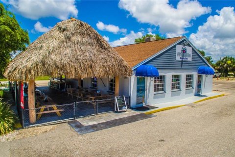 Commercial property in Englewood, Florida 164.81 sq.m. № 2155375