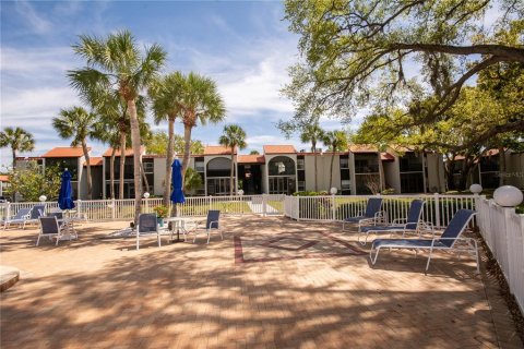 Condo in Sarasota, Florida, 1 bedroom  № 1838841 - photo 15