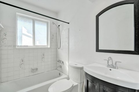 Купить виллу или дом в Мирамар, Флорида 4 спальни, 111.02м2, № 2023884 - фото 22