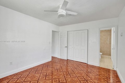 Купить виллу или дом в Мирамар, Флорида 4 спальни, 111.02м2, № 2023884 - фото 18