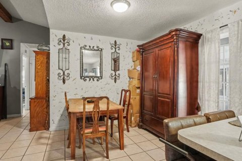 House in Lakeland, Florida 3 bedrooms, 104.05 sq.m. № 2428902 - photo 7