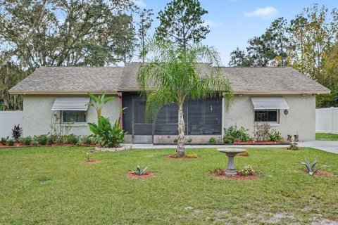 House in Lakeland, Florida 3 bedrooms, 104.05 sq.m. № 2428902 - photo 2