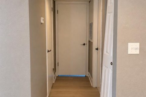 Condominio en alquiler en Orlando, Florida, 2 dormitorios, 91.79 m2 № 2231354 - foto 19