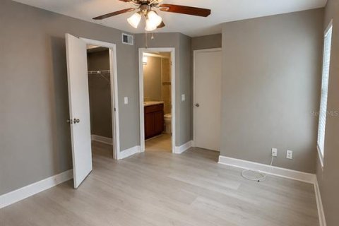 Condominio en alquiler en Orlando, Florida, 2 dormitorios, 91.79 m2 № 2231354 - foto 15