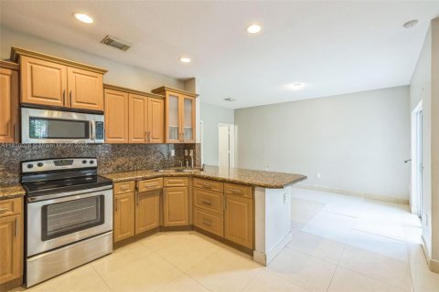 House in Homestead, Florida 3 bedrooms, 195.56 sq.m. № 1781632 - photo 15